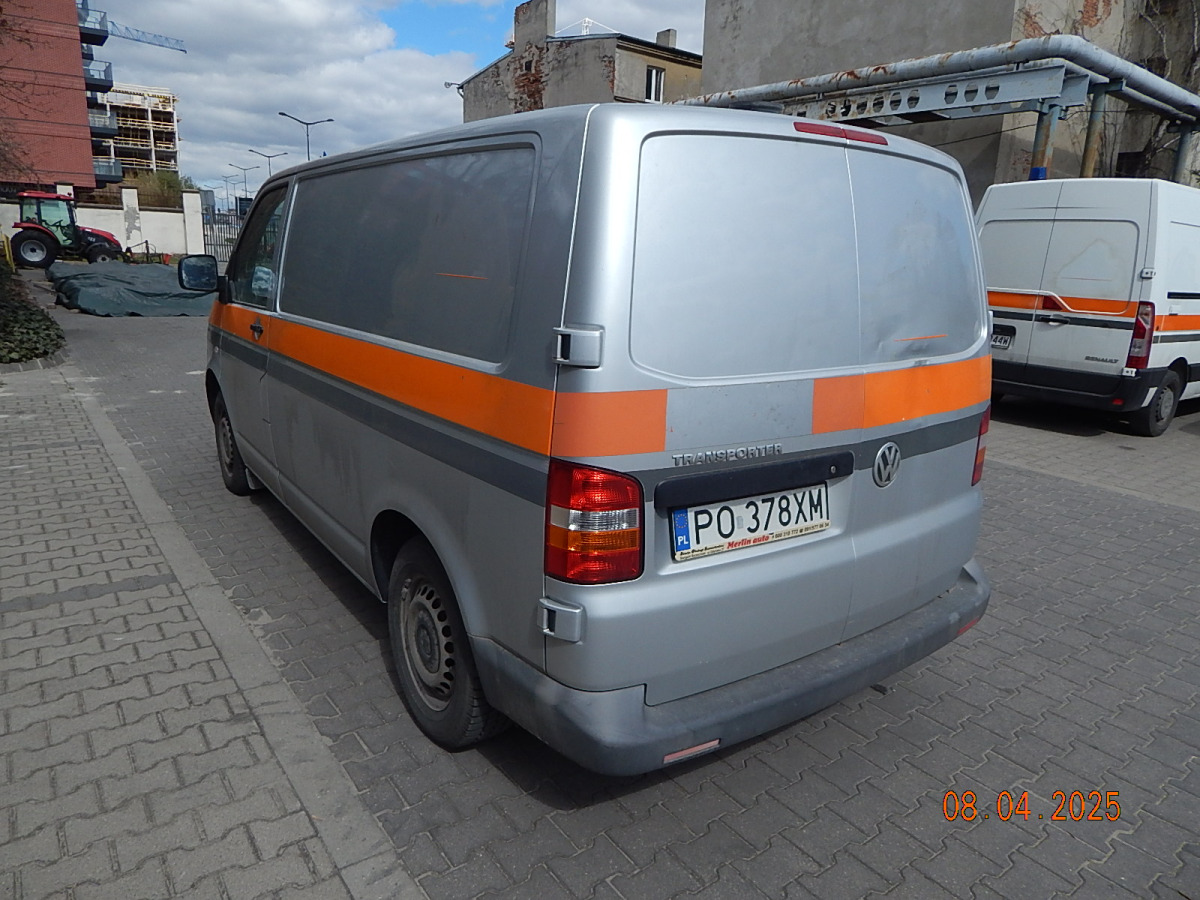 VOLKSWAGEN TRANSPORTER FURGON BLASZAK - Fourgon utilitaire: photos 3 VOLKSWAGEN TRANSPORTER FURGON BLASZAK - Fourgon utilitaire: photos 3