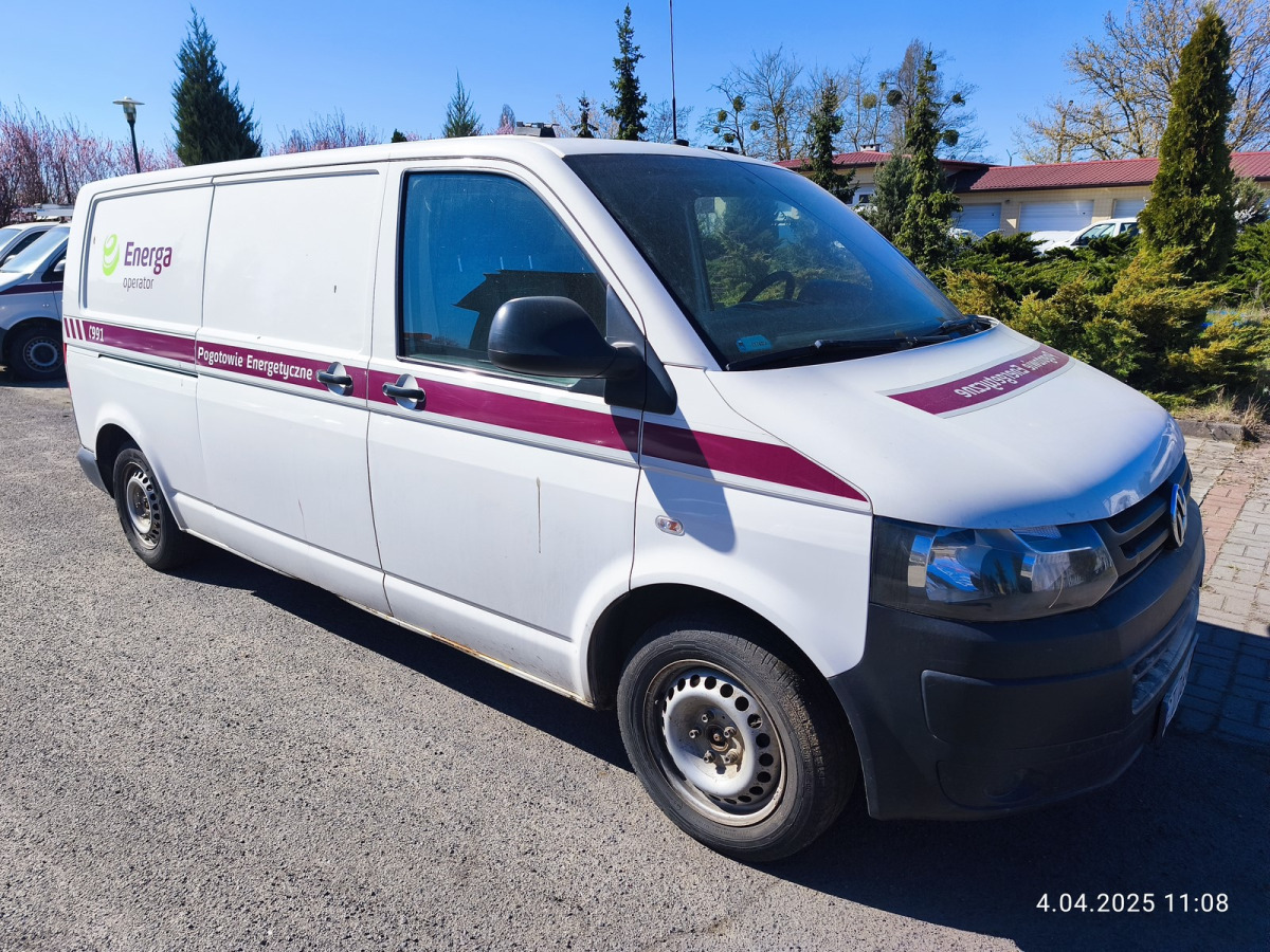 VOLKSWAGEN TRANSPORTER FURGON BLASZAK - Fourgon utilitaire: photos 1 VOLKSWAGEN TRANSPORTER FURGON BLASZAK - Fourgon utilitaire: photos 1