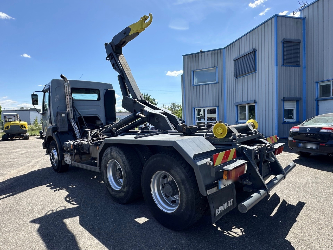 RENAULT KERAX 370 DCI - Camion ampliroll: photos 2 RENAULT KERAX 370 DCI - Camion ampliroll: photos 2