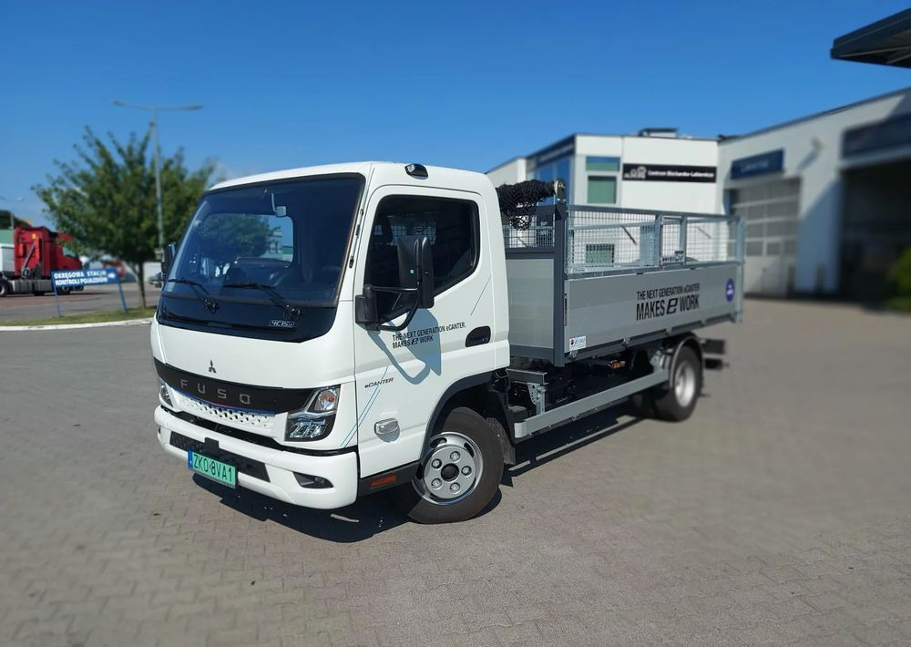 FUSO eCanter 4C15 Wywrotka Selektywna zbiórka - Benne à ordures ménagères: photos 1 FUSO eCanter 4C15 Wywrotka Selektywna zbiórka - Benne à ordures ménagères: photos 1