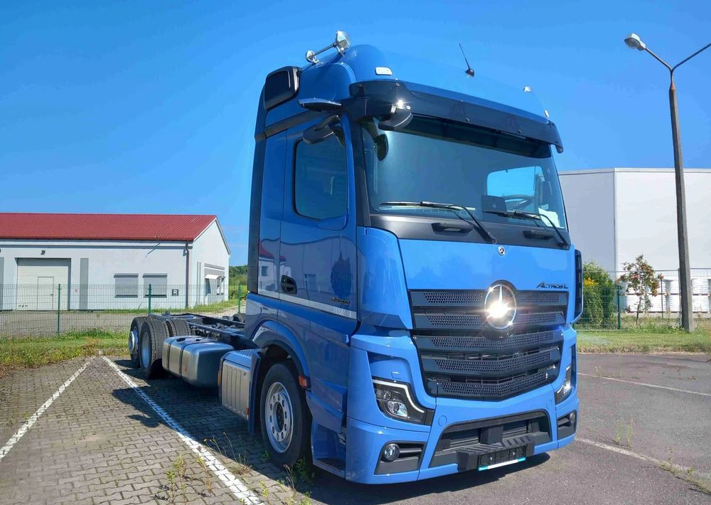 Mercedes-Benz Actros 2548 LnR - Châssis cabine: photos 2 Mercedes-Benz Actros 2548 LnR - Châssis cabine: photos 2