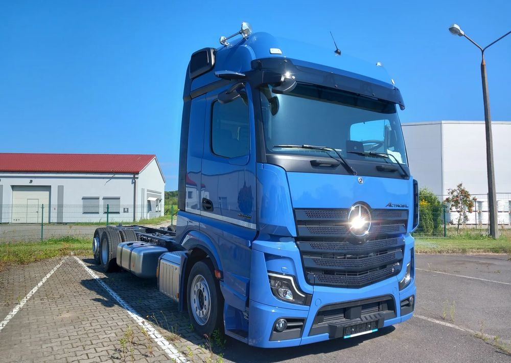 Mercedes-Benz Actros 2548 LnR - Châssis cabine: photos 1 Mercedes-Benz Actros 2548 LnR - Châssis cabine: photos 1
