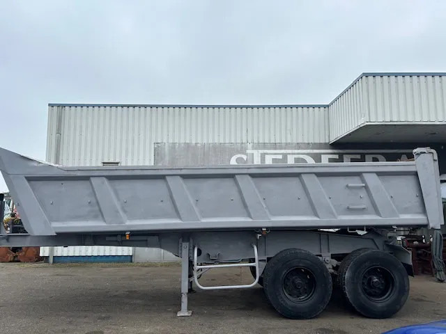 CIF 2 Axle Steel Tipper , Spring Suspension , Drum Brakes - Semi-remorque benne: photos 2 CIF 2 Axle Steel Tipper , Spring Suspension , Drum Brakes - Semi-remorque benne: photos 2