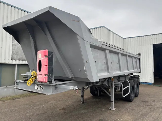 CIF 2 Axle Steel Tipper , Spring Suspension , Drum Brakes - Semi-remorque benne: photos 1 CIF 2 Axle Steel Tipper , Spring Suspension , Drum Brakes - Semi-remorque benne: photos 1
