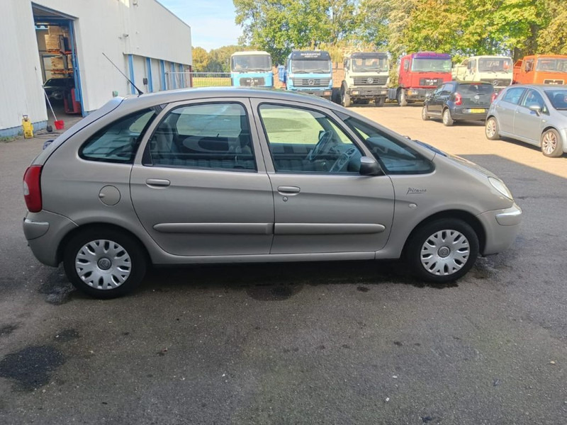 Citroën Xsara Picasso 1.8i - 16V , Airco - Voiture: photos 5 Citroën Xsara Picasso 1.8i - 16V , Airco - Voiture: photos 5