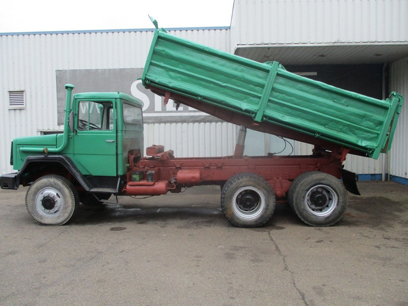 Iveco Magirus Deutz 256 , 6x6 , V8 , ZF Manual , 3way tipper , Spring suspension - Camion benne: photos 2 Iveco Magirus Deutz 256 , 6x6 , V8 , ZF Manual , 3way tipper , Spring suspension - Camion benne: photos 2