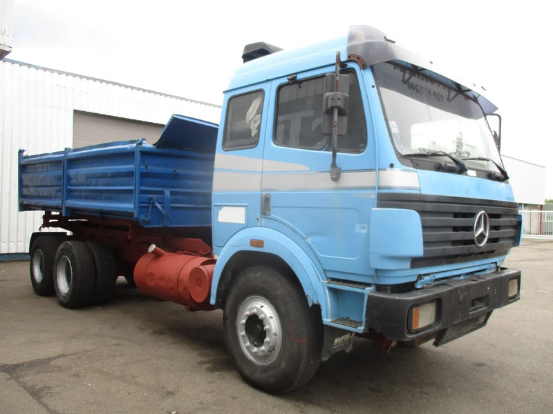 Mercedes-Benz 2544 SK , 6x4 , V8 Bi-Turbo , 3 Way tipper , Spring suspension - Camion benne: photos 4 Mercedes-Benz 2544 SK , 6x4 , V8 Bi-Turbo , 3 Way tipper , Spring suspension - Camion benne: photos 4