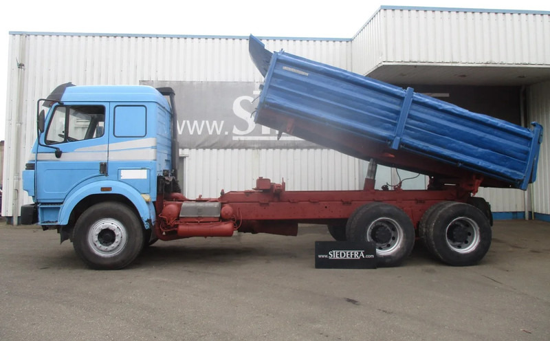 Mercedes-Benz 2544 SK , 6x4 , V8 Bi-Turbo , 3 Way tipper , Spring suspension - Camion benne: photos 2 Mercedes-Benz 2544 SK , 6x4 , V8 Bi-Turbo , 3 Way tipper , Spring suspension - Camion benne: photos 2