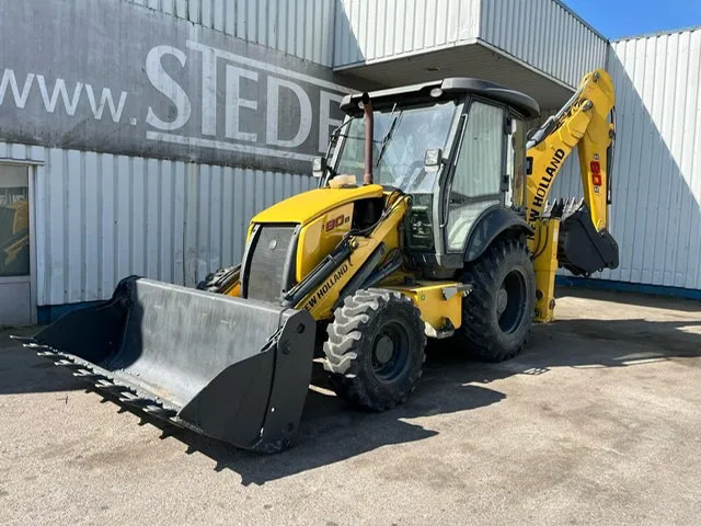 Tractopelle New Holland B80B , 4x4 , Backhoe Loader , 4 in1 bucket: photos 1