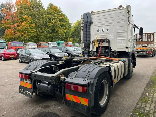 Volvo FMX 450 / FM 450 , Globetrotter , Tipper Hydraulics , French truck - Tracteur routier: photos 3 Volvo FMX 450 / FM 450 , Globetrotter , Tipper Hydraulics , French truck - Tracteur routier: photos 3