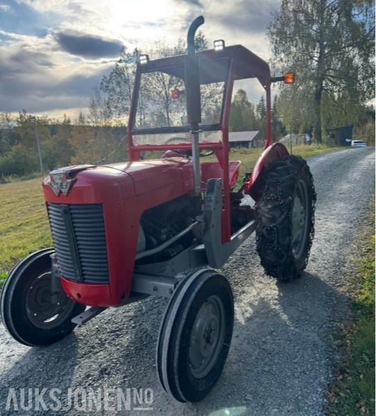 1961 Massey Ferguson 25 - mva fri - Tracteur agricole: photos 1 1961 Massey Ferguson 25 - mva fri - Tracteur agricole: photos 1