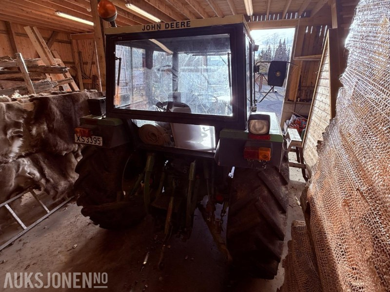 1984 John Deere 1140 4576 timer m/ Pallegafler, Grusskuffe, Snøskuffe, Kjetting - Tracteur agricole: photos 3 1984 John Deere 1140 4576 timer m/ Pallegafler, Grusskuffe, Snøskuffe, Kjetting - Tracteur agricole: photos 3