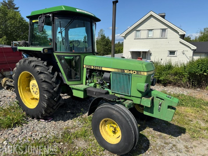 1984 John Deere 1640 SYNCHRON 2WD traktor - Tracteur agricole: photos 3 1984 John Deere 1640 SYNCHRON 2WD traktor - Tracteur agricole: photos 3