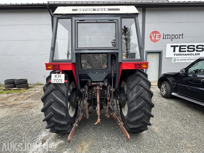 1984 Zetor 7045 traktor - Tracteur agricole: photos 4 1984 Zetor 7045 traktor - Tracteur agricole: photos 4