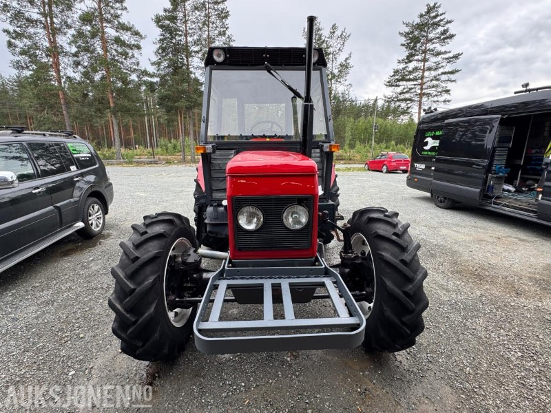 Tracteur agricole 1984 Zetor 7045 traktor: photos 8