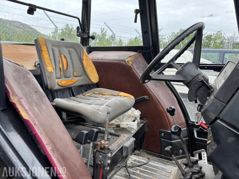 1988 Massey Ferguson 375 4WD - Tracteur agricole: photos 5 1988 Massey Ferguson 375 4WD - Tracteur agricole: photos 5