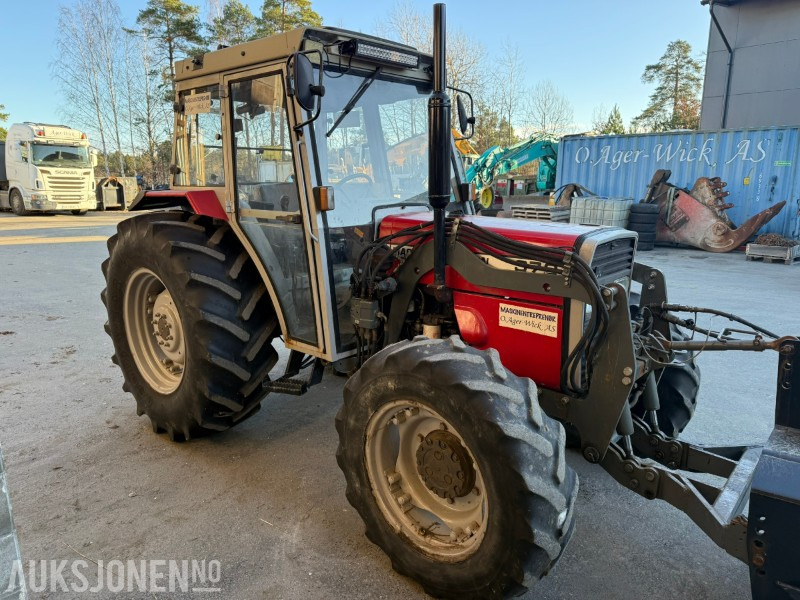 1991 Massey Ferguson 372 4x4 FRONTHYDRAULIKK/SKJÆR - Tracteur agricole: photos 5 1991 Massey Ferguson 372 4x4 FRONTHYDRAULIKK/SKJÆR - Tracteur agricole: photos 5