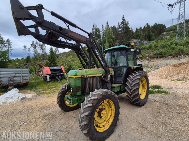1992 John Deere 3050 S - Tracteur agricole: photos 1 1992 John Deere 3050 S - Tracteur agricole: photos 1