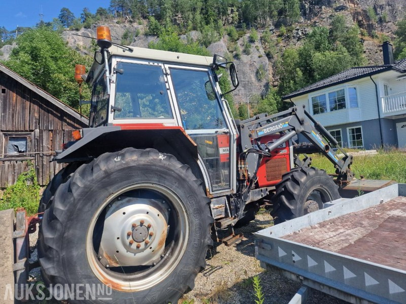 1993 Massey Ferguson 375, Reparasjonsobjekt - Tracteur agricole: photos 3 1993 Massey Ferguson 375, Reparasjonsobjekt - Tracteur agricole: photos 3