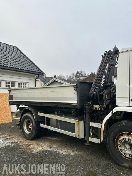 1995 Scania P93 tippbil med kran - Camion benne: photos 3 1995 Scania P93 tippbil med kran - Camion benne: photos 3