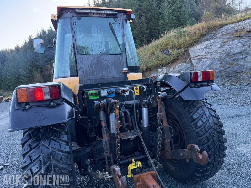 1996 JCB Fastrac 1135 7565 timer. Rep objekt med henger - Tracteur agricole: photos 5 1996 JCB Fastrac 1135 7565 timer. Rep objekt med henger - Tracteur agricole: photos 5
