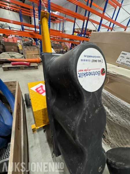 2 stk Botneskilt - Mobile Trafikklys - MPB 3200 - Batteridrift - Matériel de chantier: photos 3 2 stk Botneskilt - Mobile Trafikklys - MPB 3200 - Batteridrift - Matériel de chantier: photos 3