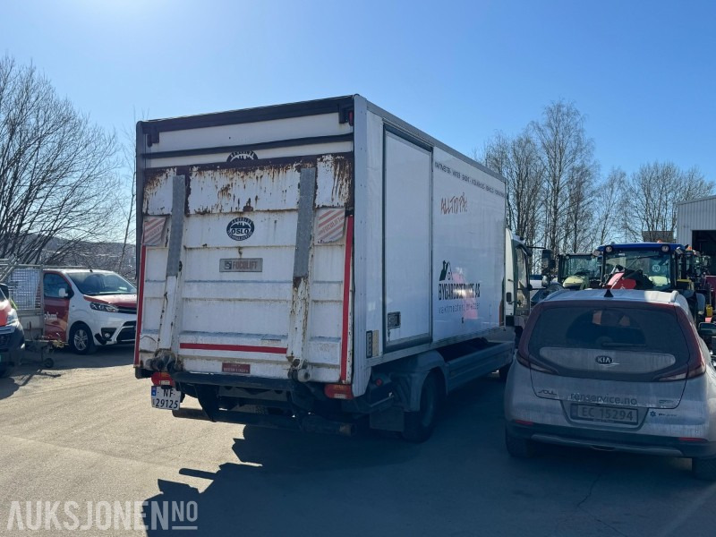 2001 Mercedes-Benz ATEGO 815 II skapbil med løftelem - Camion fourgon: photos 5 2001 Mercedes-Benz ATEGO 815 II skapbil med løftelem - Camion fourgon: photos 5