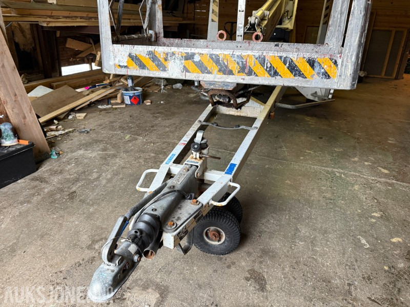 2003 Dino 150T-1 Lift 5287 timer - Nacelle: photos 2 2003 Dino 150T-1 Lift 5287 timer - Nacelle: photos 2