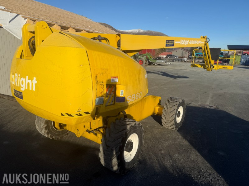 2003 UpRight SB-60 Bomlift - Nacelle: photos 4 2003 UpRight SB-60 Bomlift - Nacelle: photos 4