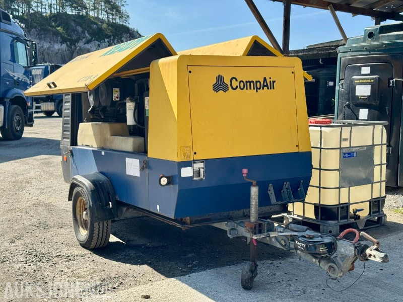2006 CompAir DLT1302 - Kompressor - Timer: 2529 - Matériel de chantier: photos 4 2006 CompAir DLT1302 - Kompressor - Timer: 2529 - Matériel de chantier: photos 4