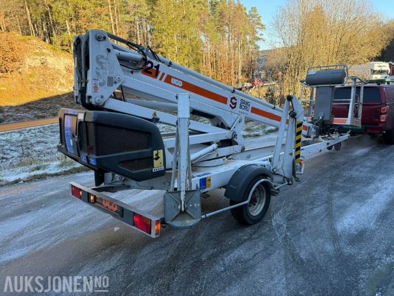 2008 Dino 210XT lift – 2008-modell – Repobjekt - Nacelle: photos 5 2008 Dino 210XT lift – 2008-modell – Repobjekt - Nacelle: photos 5