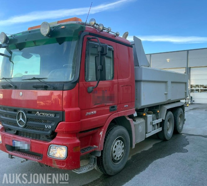 2009 Mercedes-Benz 6x4 tippbil / MP3-motor / Clutsj - Camion benne: photos 1 2009 Mercedes-Benz 6x4 tippbil / MP3-motor / Clutsj - Camion benne: photos 1
