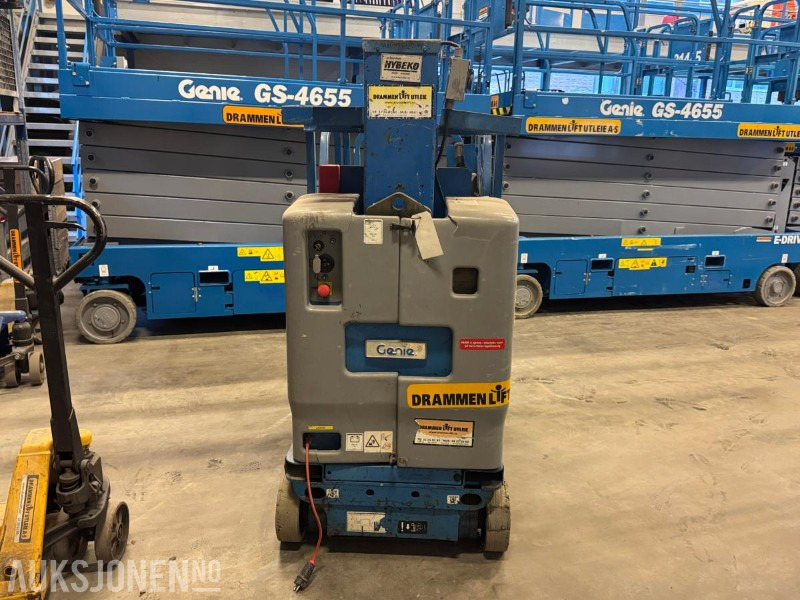 2011 Genie GRC12 mastelift / 6 meter - Nacelle: photos 3 2011 Genie GRC12 mastelift / 6 meter - Nacelle: photos 3