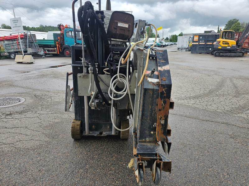 2011 RELLOK Cutting Solutions RSF 750 - fullhydraulisk veisag/gulvsag for asfalt/betong - Matériel de chantier: photos 5 2011 RELLOK Cutting Solutions RSF 750 - fullhydraulisk veisag/gulvsag for asfalt/betong - Matériel de chantier: photos 5