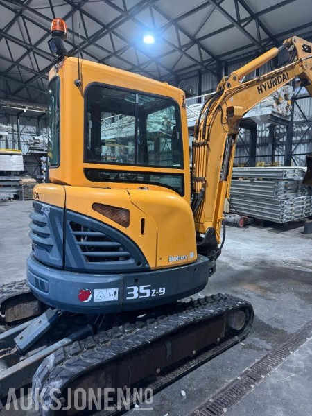 Mini pelle 2012 HYUNDAI ROBEX 35Z-9 4,1TONN MINIGRAVER. 2135TIMER NYE BELTER 2024. GRAVESKUFF. PLANERINGSKUFF.: photos 6