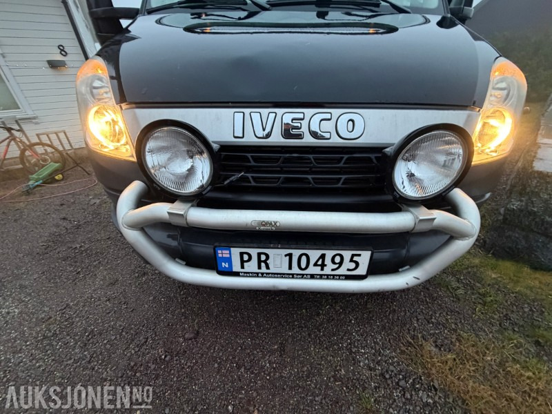 Camion benne 2012 Iveco Daily 70C17 EEV Tipp-Bil med HMF 152 T1 Kran - EU OK - 83312 km: photos 11 Camion benne 2012 Iveco Daily 70C17 EEV Tipp-Bil med HMF 152 T1 Kran - EU OK - 83312 km: photos 11