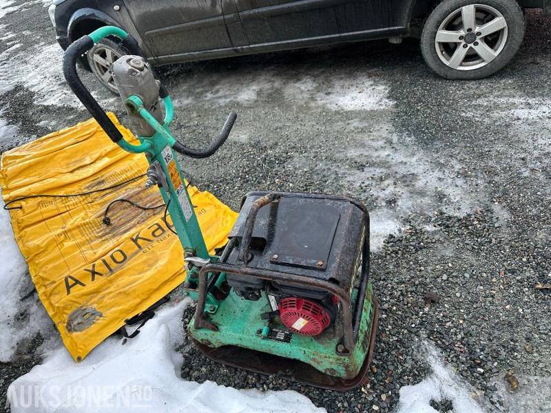 2012 Mikasa MVH 150G hoppetusse - Compacteur: photos 1 2012 Mikasa MVH 150G hoppetusse - Compacteur: photos 1