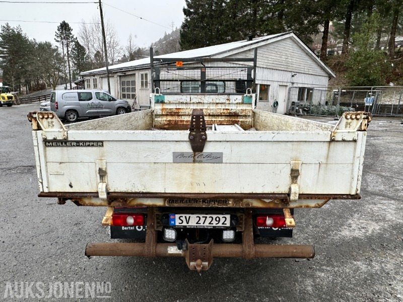 2012 Mitsubishi Fuso Canter 7C15 3-veis tipp, 126125km - Camion plateau: photos 4 2012 Mitsubishi Fuso Canter 7C15 3-veis tipp, 126125km - Camion plateau: photos 4