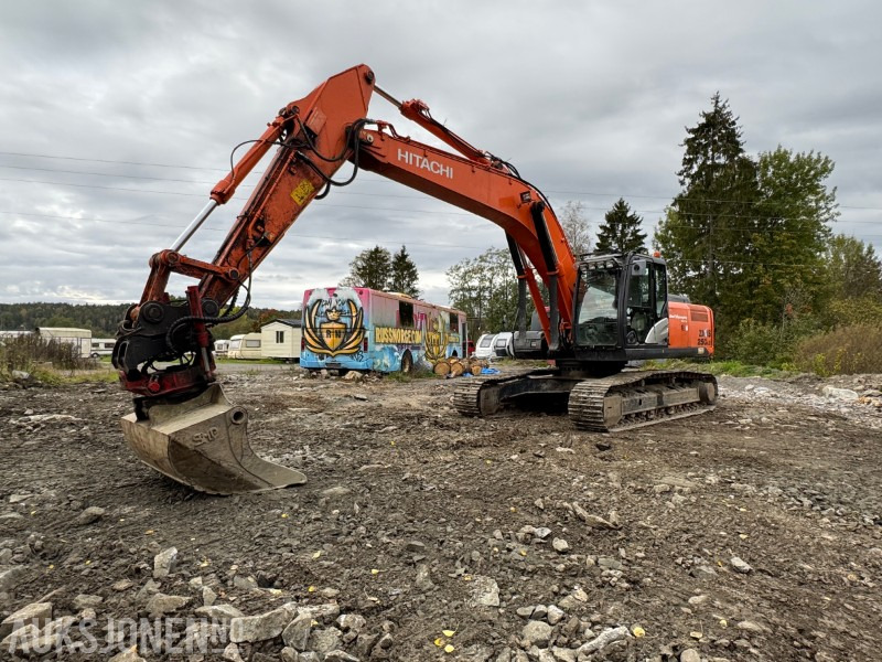 2013 Hitachi ZX250LC-5B – med Indexator tiltrotator,sorterings-/rivningsklype,pigghammer, 3 skuffer - Pelle: photos 2 2013 Hitachi ZX250LC-5B – med Indexator tiltrotator,sorterings-/rivningsklype,pigghammer, 3 skuffer - Pelle: photos 2