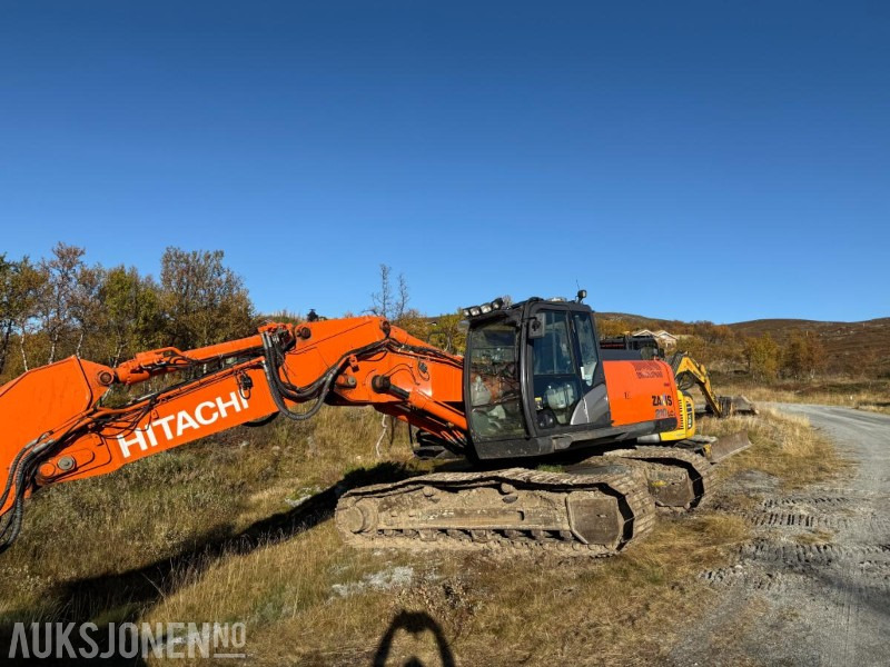 2013 Hitachi Zaxis 210LC - Pelle: photos 1 2013 Hitachi Zaxis 210LC - Pelle: photos 1