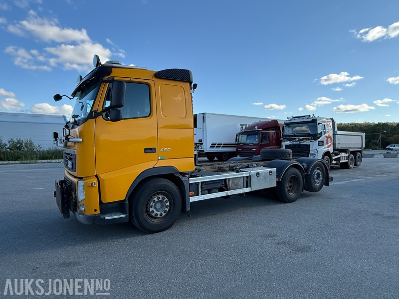 2013 Volvo FH460 6X2 Chassis - Brøyterigget - VBG - 373296KM - Châssis cabine: photos 2 2013 Volvo FH460 6X2 Chassis - Brøyterigget - VBG - 373296KM - Châssis cabine: photos 2