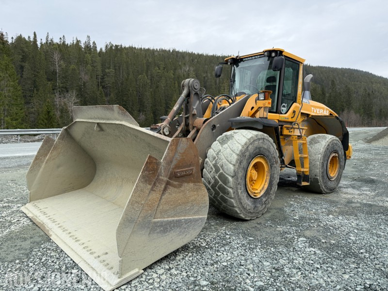 2013 Volvo L150G hjullaster - spakstyring - video - Chargeuse sur pneus: photos 1 2013 Volvo L150G hjullaster - spakstyring - video - Chargeuse sur pneus: photos 1