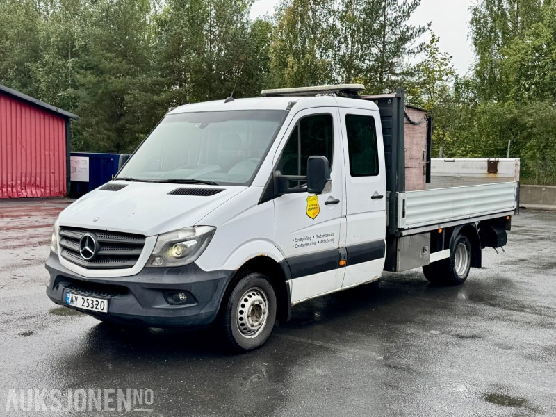 2014 Mercedes-Benz Sprinter 516 CDI planbil, 5-tonn, dobbelkabin, bakløft, lysbjelke - Camion plateau: photos 1 2014 Mercedes-Benz Sprinter 516 CDI planbil, 5-tonn, dobbelkabin, bakløft, lysbjelke - Camion plateau: photos 1