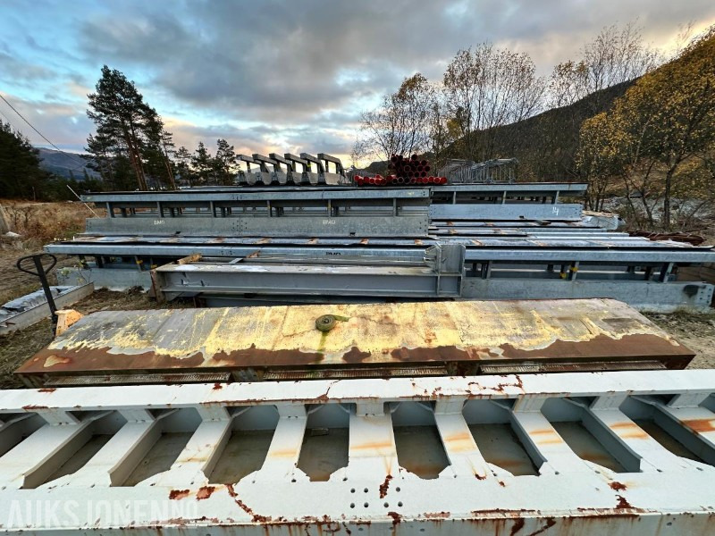 2014 Varioguard Tungsikring - komplett parti 161 rette elementer + 6 endeelementer - Matériel de chantier: photos 5 2014 Varioguard Tungsikring - komplett parti 161 rette elementer + 6 endeelementer - Matériel de chantier: photos 5