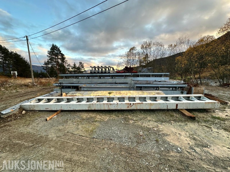 2014 Varioguard Tungsikring - komplett parti 161 rette elementer + 6 endeelementer - Matériel de chantier: photos 4 2014 Varioguard Tungsikring - komplett parti 161 rette elementer + 6 endeelementer - Matériel de chantier: photos 4