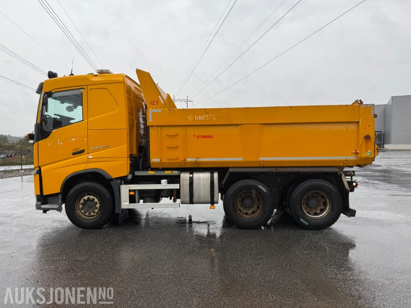 2014 Volvo FH 6X4 EURO6 TIPPBIL BRØYTERIGGET. - Camion benne: photos 3 2014 Volvo FH 6X4 EURO6 TIPPBIL BRØYTERIGGET. - Camion benne: photos 3