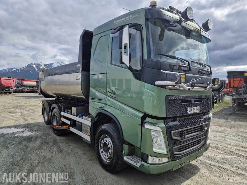 2014 Volvo FH540 Brøyterigget tippbil 6X2 - Kombibalje - 451000KM - Camion benne: photos 4 2014 Volvo FH540 Brøyterigget tippbil 6X2 - Kombibalje - 451000KM - Camion benne: photos 4