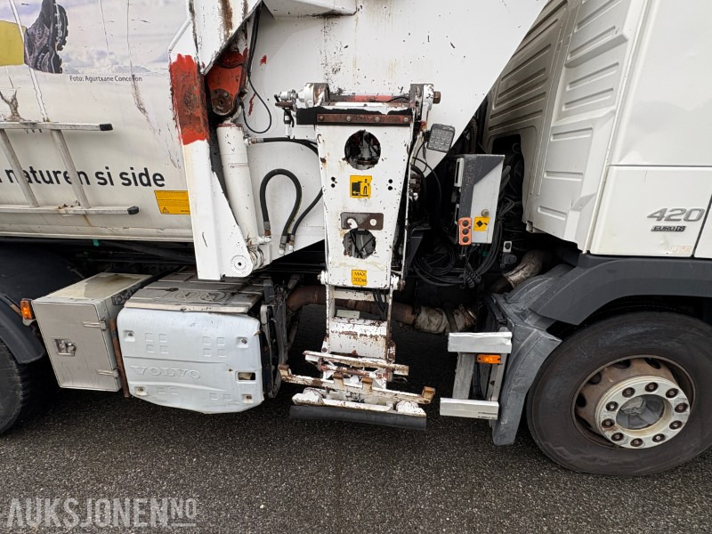 2014 Volvo FM420 EURO 6 sidelaster / komprimatorbil / renovasjonsbil - EU godkjent til 31.08.2026 - Benne à ordures ménagères: photos 5 2014 Volvo FM420 EURO 6 sidelaster / komprimatorbil / renovasjonsbil - EU godkjent til 31.08.2026 - Benne à ordures ménagères: photos 5