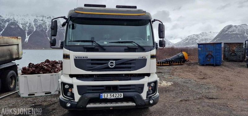 2014 Volvo FMX * Krokløft * 275076 km * Godkjent som skolebil * Eu godkjent til 25.08.2025 - Camion ampliroll: photos 3 2014 Volvo FMX * Krokløft * 275076 km * Godkjent som skolebil * Eu godkjent til 25.08.2025 - Camion ampliroll: photos 3