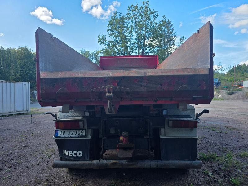 2015 Iveco AT 260T tippbil - 500 hk dieselmotor - Nyttelast 13600 kg - Camion benne: photos 5 2015 Iveco AT 260T tippbil - 500 hk dieselmotor - Nyttelast 13600 kg - Camion benne: photos 5